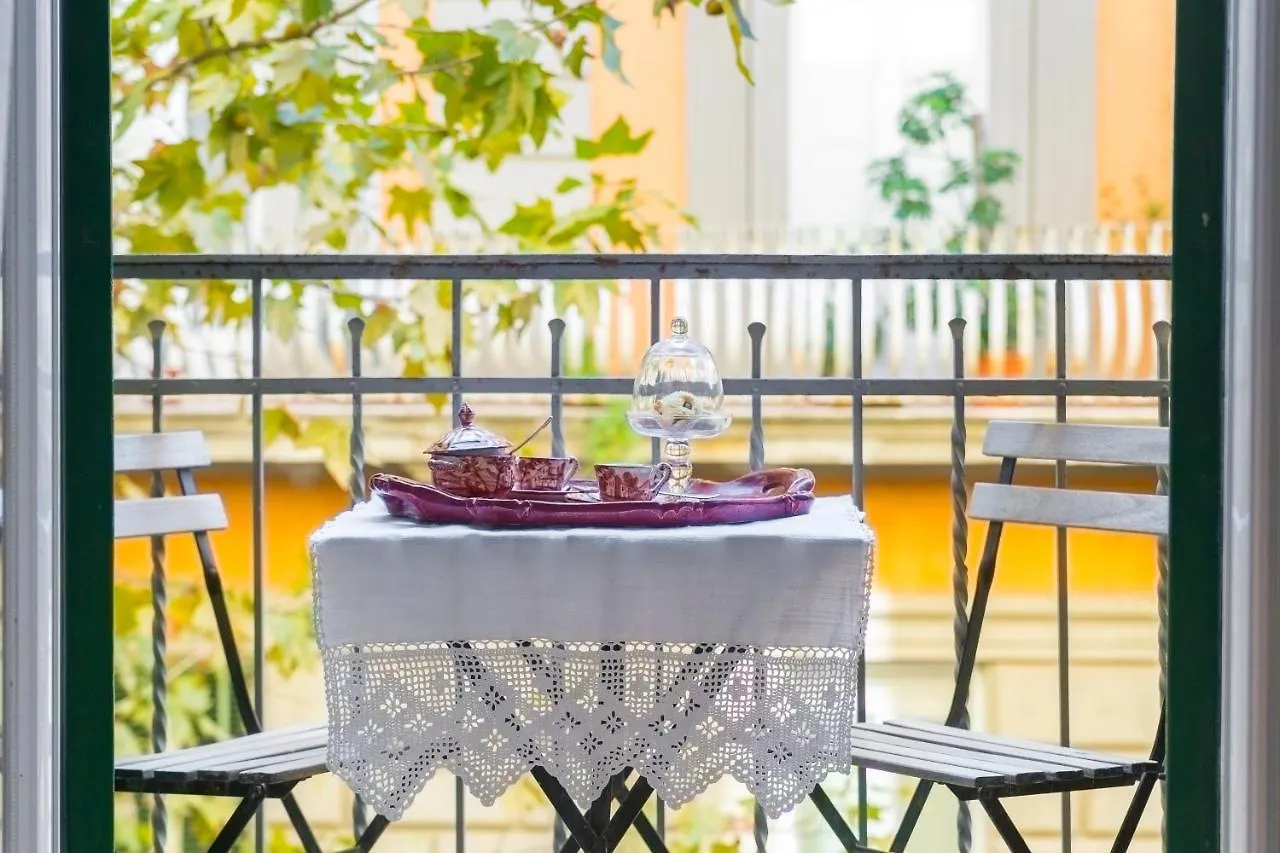 Appartamento Casa Fiorita Napoli