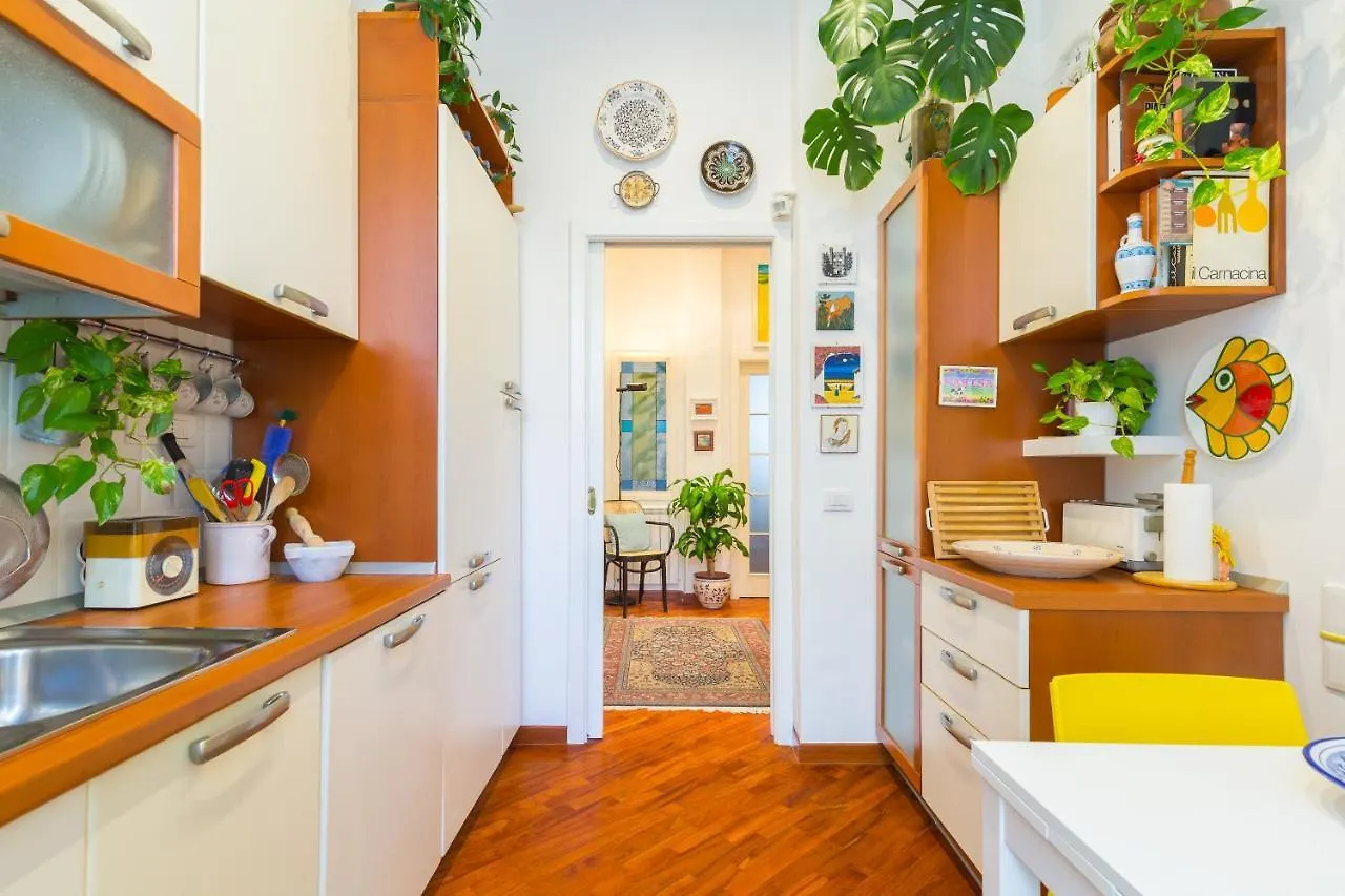 Casa Fiorita Apartment Naples Italy